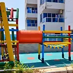 Apto a pasos de la playa, ubicación perfecta