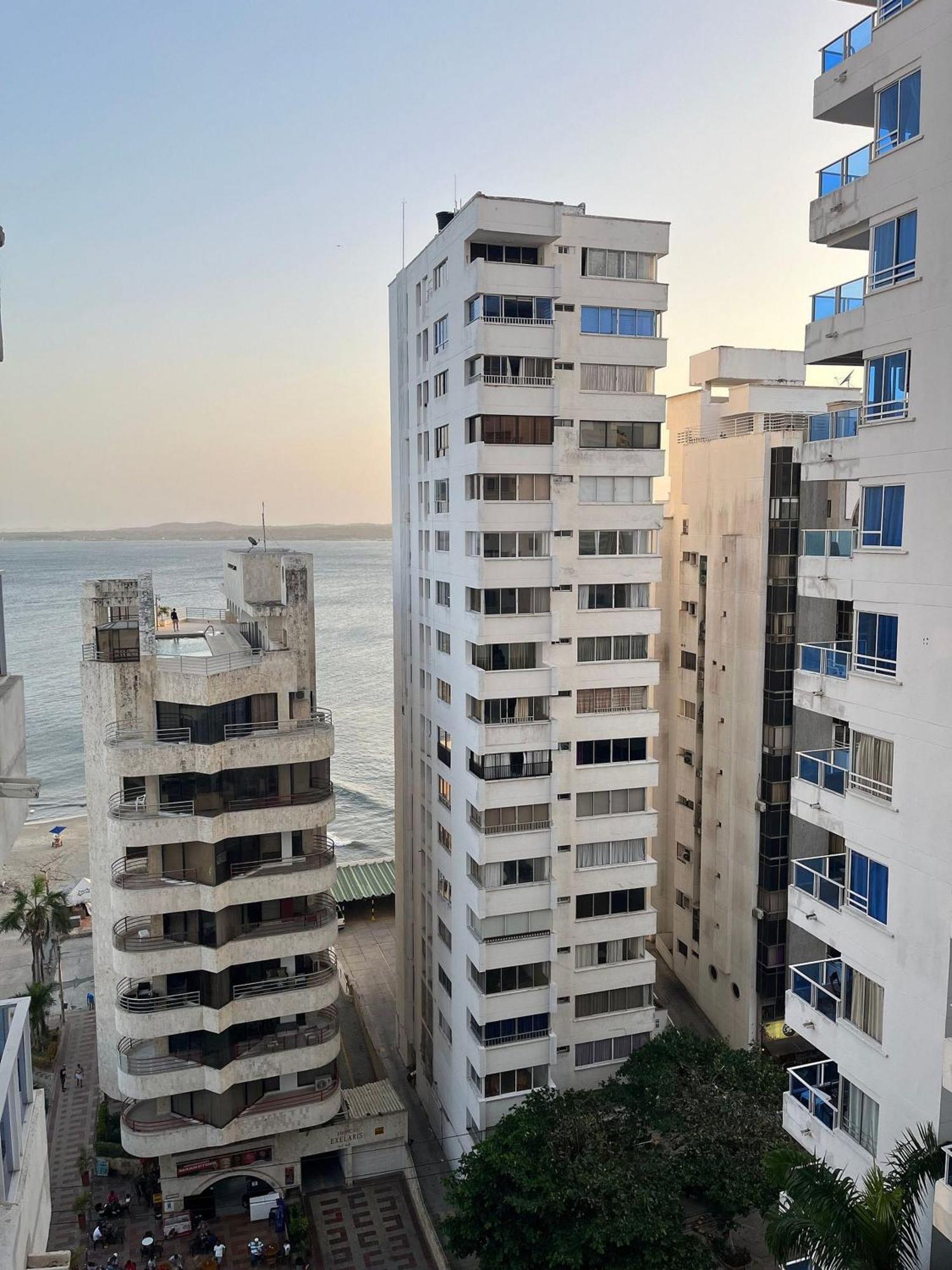 Apto A Pasos De La Playa, Ubicación Perfecta Cartagena